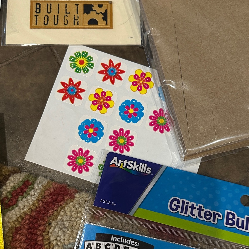 Colorful Alphabet and miscellaneous Sticker Set - Picture 8 of 16